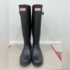 Hunter tall rain boots